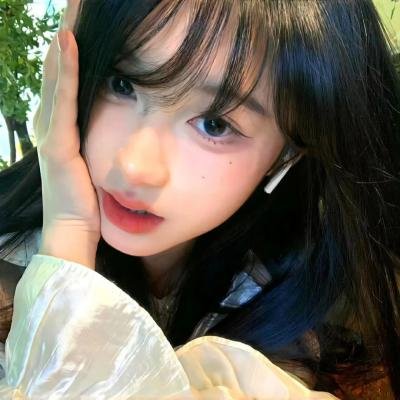 三小一家人
